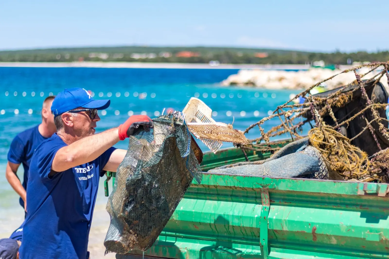 Eco Eco seabed cleanup around the island of Pag, photo 4